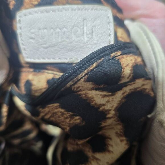 Symeli Cream Gold Studded Skull Faux Leather Goth Punk Emo Bag Purse - Picture 10 of 10